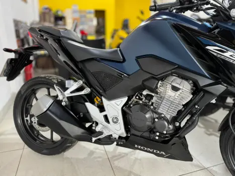 HONDA CB 300 F Twister FLEX ABS, Foto 4