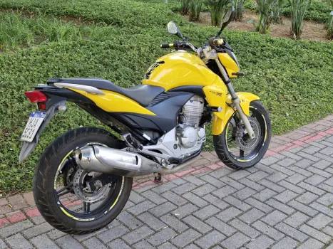 HONDA CB 300 R FLEX, Foto 4