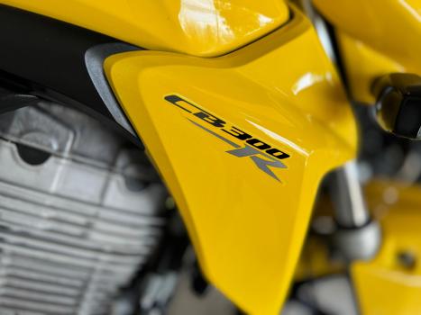 HONDA CB 300 R STD, Foto 3