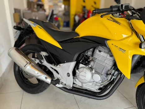 HONDA CB 300 R STD, Foto 5