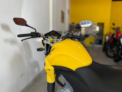 HONDA CB 300 R STD, Foto 9