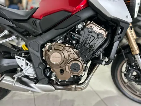HONDA CB 650 R ABS, Foto 5