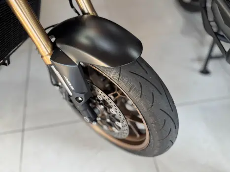 HONDA CB 650 R ABS, Foto 5