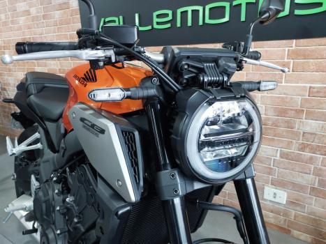 HONDA CB 650 R ABS, Foto 9