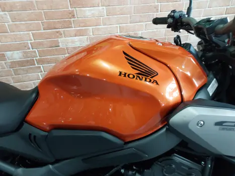 HONDA CB 650 R ABS, Foto 10