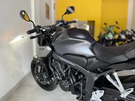 HONDA CB 650 R ABS, Foto 11