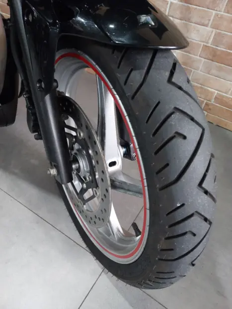 HONDA CBR 250 R, Foto 6