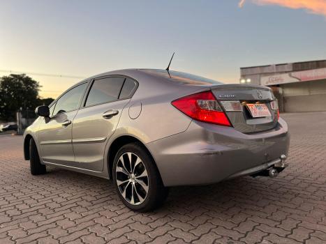 HONDA Civic 1.5 16V 4P LX, Foto 3