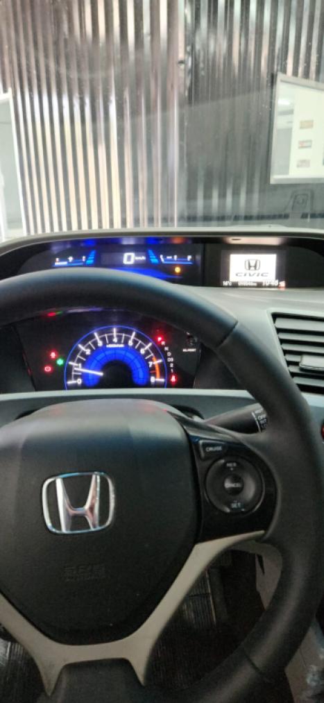 HONDA Civic 1.8 16V 4P FLEX LXS AUTOMTICO, Foto 13
