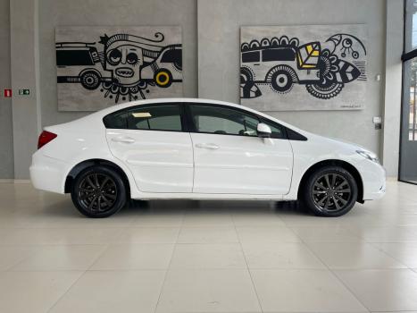 HONDA Civic 1.8 16V 4P FLEX LXS, Foto 5