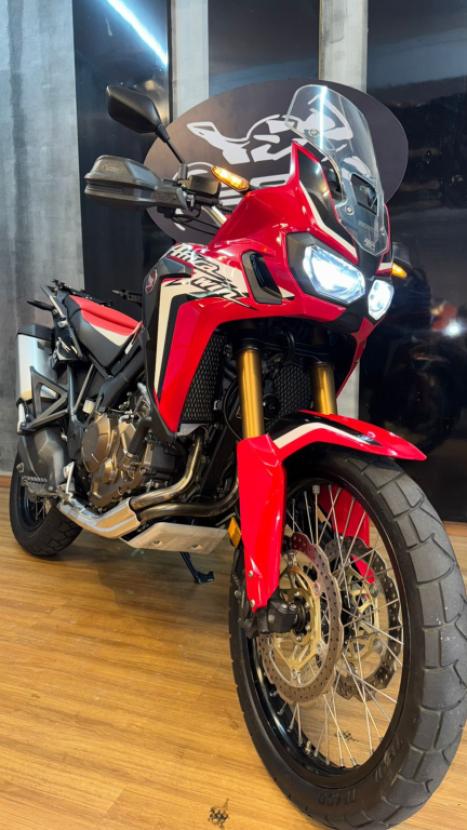 HONDA CRF 1000L Africa Twin TE, Foto 1
