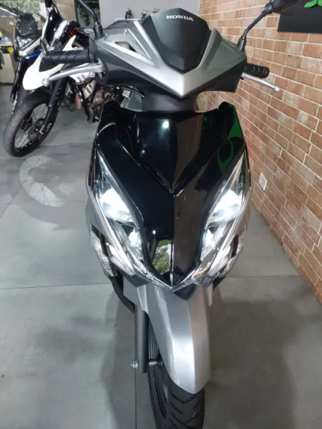 HONDA Elite 125 , Foto 10