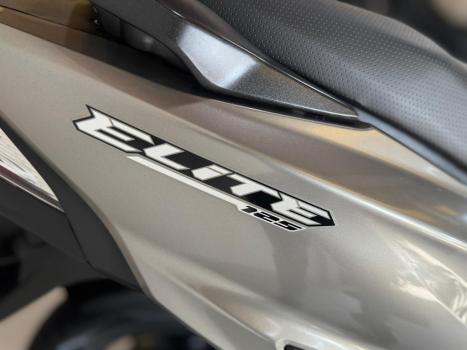 HONDA Elite 125 , Foto 3