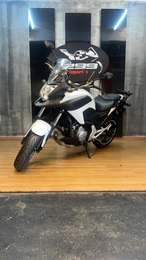 HONDA NC 700 X ABS, Foto 3