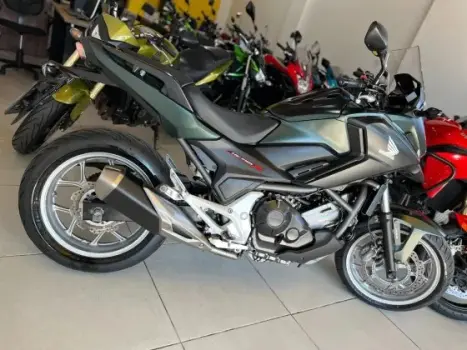 HONDA NC 750 X ABS, Foto 5