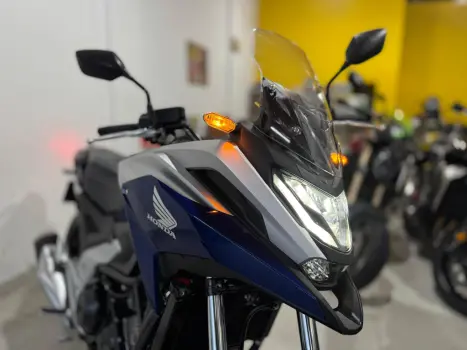 HONDA NC 750 X ABS, Foto 3