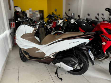 HONDA PCX 150 DLX, Foto 12