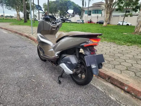 HONDA PCX 150 DLX, Foto 3