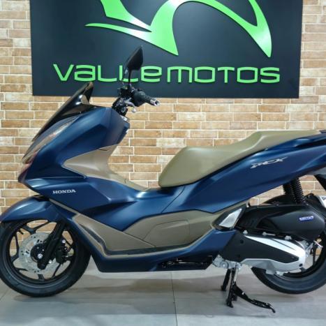 HONDA PCX 150 DLX, Foto 2
