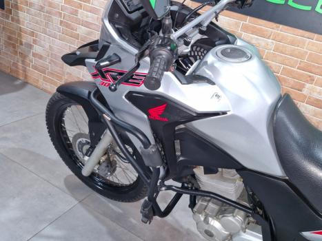 HONDA XRE 300 ABS, Foto 9