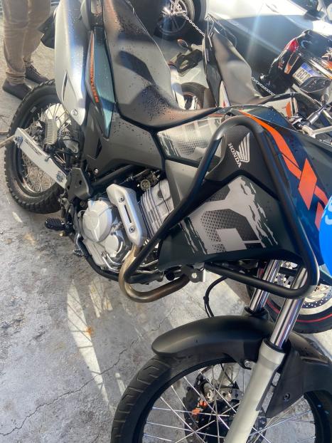 HONDA XRE 300 ABS, Foto 17