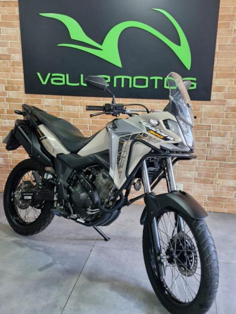 HONDA XRE 300 Sahara ADVENTURE, Foto 4