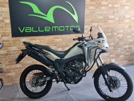 HONDA XRE 300 Sahara ADVENTURE, Foto 5