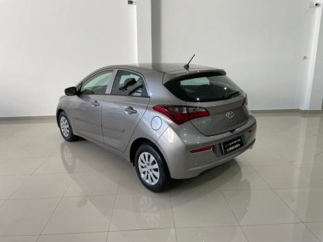 HYUNDAI HB 20 Hatch 1.0 12V 4P FLEX UNIQUE, Foto 6