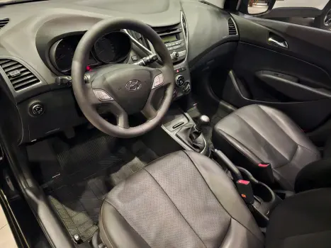 HYUNDAI HB 20 Hatch 1.0 12V 4P FLEX COMFORT FOR YOU PLUS, Foto 13