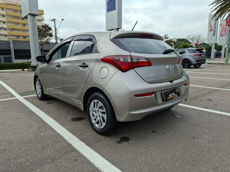HYUNDAI HB 20 Hatch 1.0 12V 4P FLEX UNIQUE, Foto 6