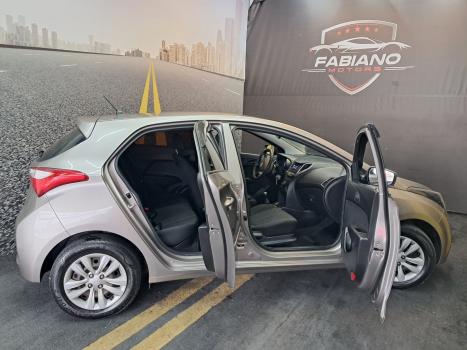 HYUNDAI HB 20 Hatch 1.0 12V 4P FLEX COMFORT PLUS, Foto 8