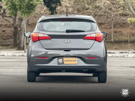 HYUNDAI HB 20 Hatch 1.6 16V 4P FLEX COMFORT PLUS, Foto 4