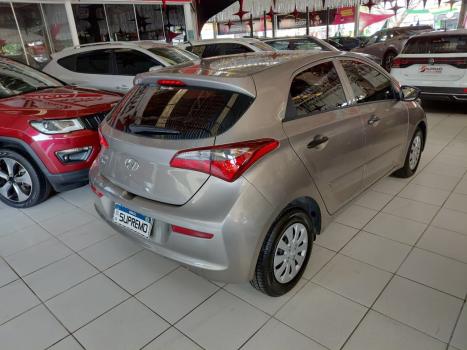 HYUNDAI HB 20 Hatch 1.0 12V 4P FLEX UNIQUE, Foto 4