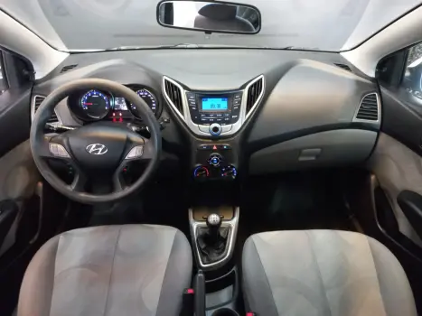 HYUNDAI HB 20 Sedan 1.0 12V 4P FLEX COMFORT STYLE, Foto 2