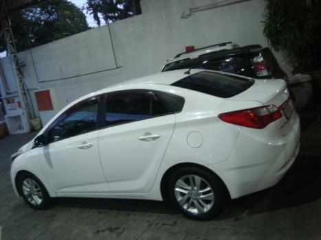 HYUNDAI HB 20 Sedan 1.6 16V 4P FLEX PREMIUM, Foto 3