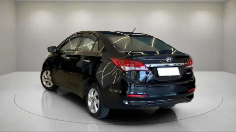 HYUNDAI HB 20 Sedan 1.6 16V 4P FLEX COMFORT STYLE, Foto 3