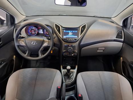 HYUNDAI HB 20 Sedan 1.0 12V 4P FLEX COMFORT PLUS, Foto 2
