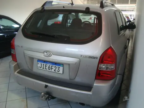 HYUNDAI Tucson 2.0 16V 4P GL, Foto 4