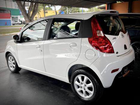 JAC J2 Hatch 1.4 16V 4P, Foto 13