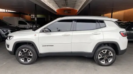 JEEP Compass 2.0 16V 4P 350 TRAILHAWK 4X4 TURBO DIESEL AUTOMTICO, Foto 3