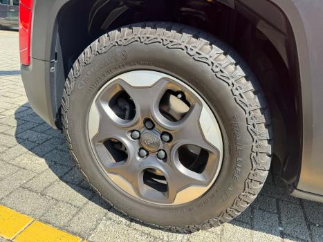 JEEP Renegade 1.8 16V 4P FLEX, Foto 18