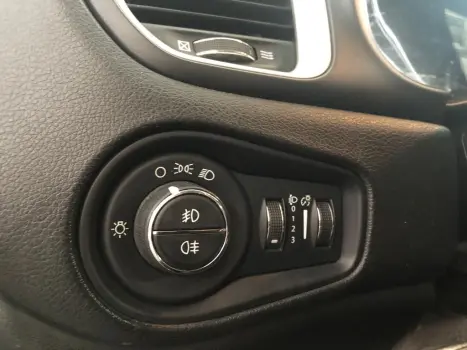 JEEP Renegade 1.8 16V 4P FLEX LONGITUDE AUTOMTICO, Foto 8