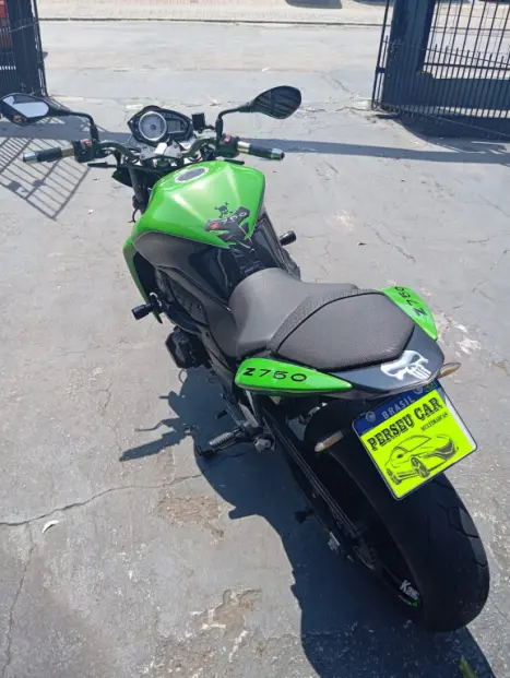 KAWASAKI Z 750 ABS, Foto 4