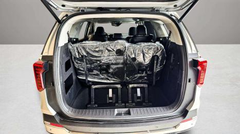KIA Carnival 3.5 V6 4P EX, Foto 7