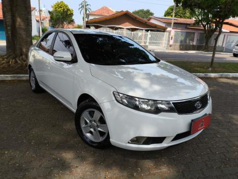 KIA Cerato Sedan 1.6 16V 4P E.273, Foto 1