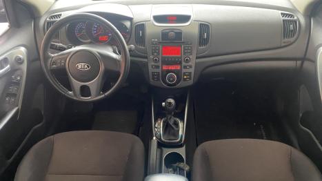 KIA Cerato Sedan 1.6 16V 4P E.273 AUTOMTICO, Foto 6