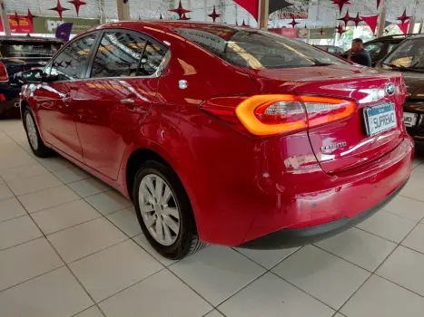 KIA Cerato Sedan 1.6 16V 4P SX AUTOMTICO, Foto 6