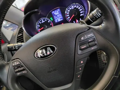 KIA Cerato Sedan 1.6 16V 4P SX AUTOMTICO, Foto 14