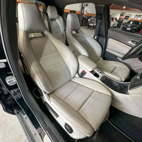 MERCEDES-BENZ GLA 200 1.6 16V 4P FLEX CGI STYLE TURBO AUTOMTICO, Foto 23
