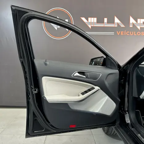MERCEDES-BENZ GLA 200 1.6 16V 4P FLEX CGI STYLE TURBO AUTOMTICO, Foto 41